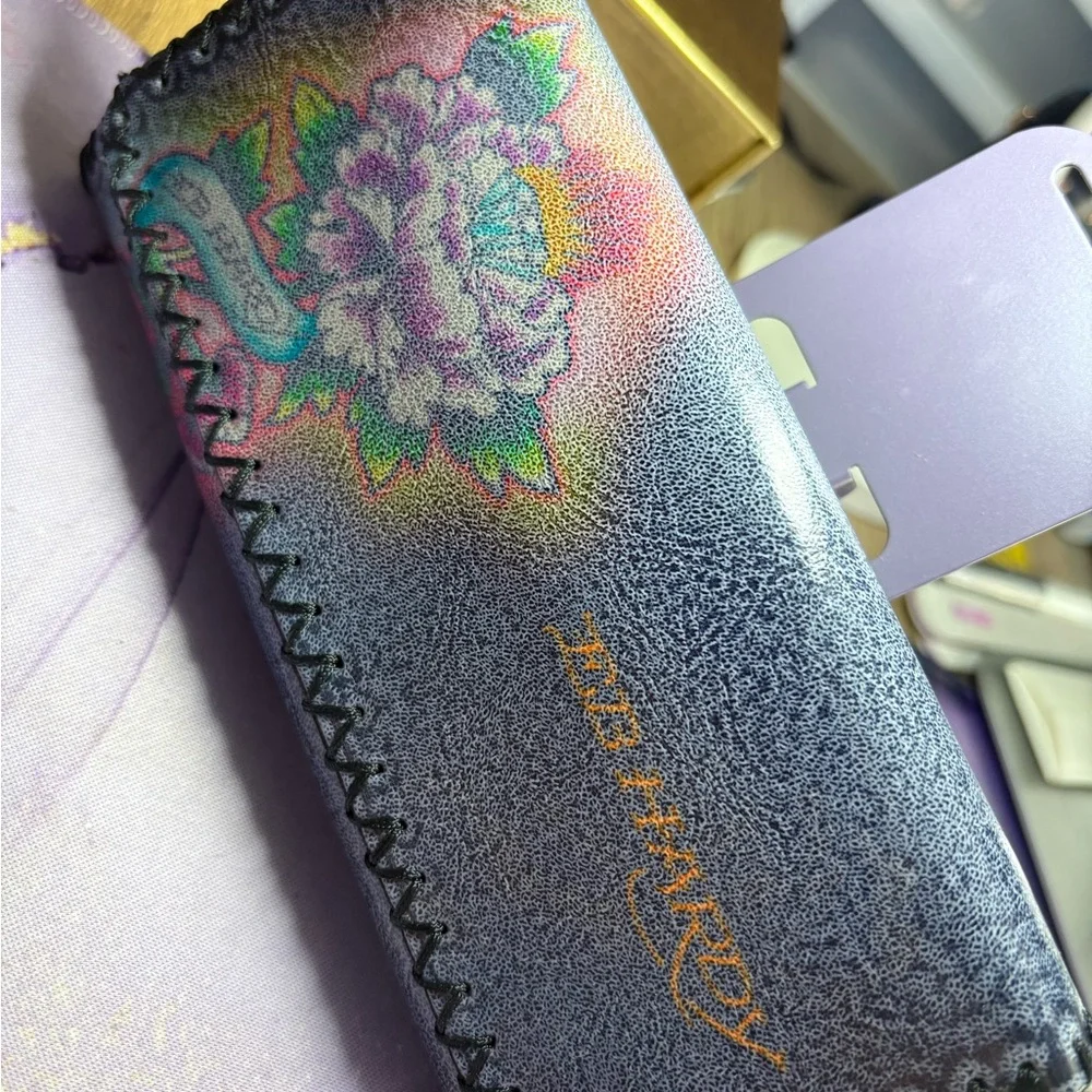 Hardy Floral Printed Leather Wallet with Script Logo NWOT